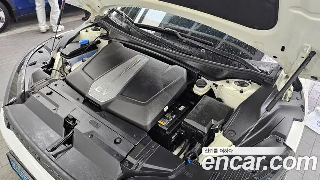 2022 Kia EV6 Long Range 4WD Sold VIN KNAC581CPNA080304 – photo 28