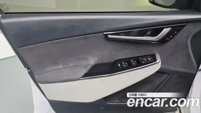 2023 Kia EV6 Long Range 4WD Sold VIN KNAC581CPPA100268 – dashboard