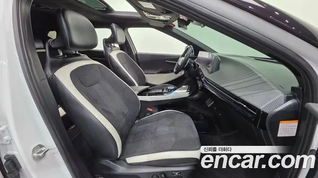 2023 Kia EV6 Long Range 4WD Sold VIN KNAC581CPPA100268 – photo 29