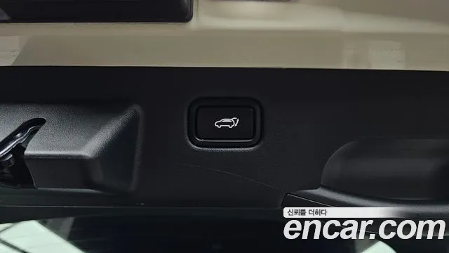 2023 Kia EV6 Long Range 4WD Sold VIN KNAC581CPPA143533 – interior seats 2023 Kia EV6 Long Range 4WD Sold VIN KNAC581CPPA143533 – interior seats