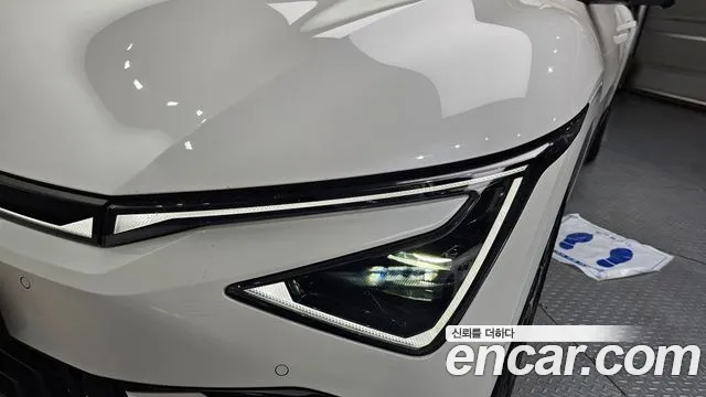 2025 Kia The New EV6 Long Range 4WD Sold VIN KNAC581CPSA225693 – photo 11 2025 Kia The New EV6 Long Range 4WD Sold VIN KNAC581CPSA225693 – photo 11