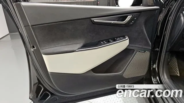 2025 Kia The New EV6 Long Range 4WD Sold VIN KNAC581CPSA226164 – photo 13