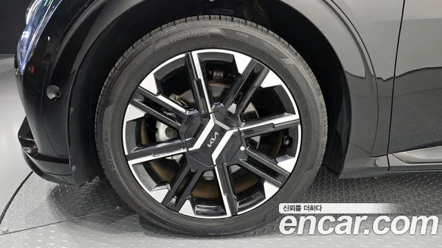 2025 Kia The New EV6 Long Range 4WD Sold VIN KNAC581CPSA226164 – photo 27