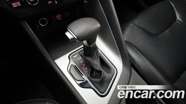 2017 Kia Niro Luxury Sold VIN KNACA81CGHA079158 – photo 19