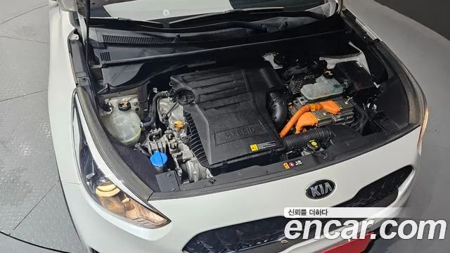2020 Kia The New Niro 1.6 Hev Sold VIN KNACA81CGLA402603 – front exterior