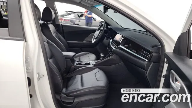 2021 Kia The New Niro 1.6 HEV Sold VIN KNACA81CGMA478108 – engine bay 2021 Kia The New Niro 1.6 HEV Sold VIN KNACA81CGMA478108 – engine bay