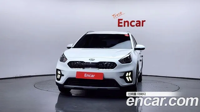 2021 Kia The New Niro 1.6 HEV Sold VIN KNACA81CGMA478108 – exterior detail 2021 Kia The New Niro 1.6 HEV Sold VIN KNACA81CGMA478108 – exterior detail