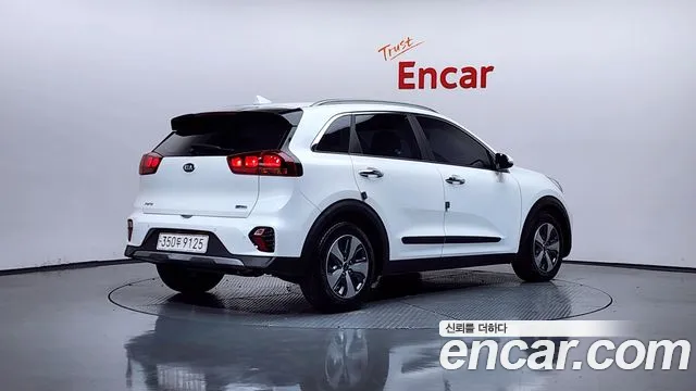 2021 Kia The New Niro 1.6 HEV Sold VIN KNACA81CGMA478108 – photo 28 2021 Kia The New Niro 1.6 HEV Sold VIN KNACA81CGMA478108 – photo 28