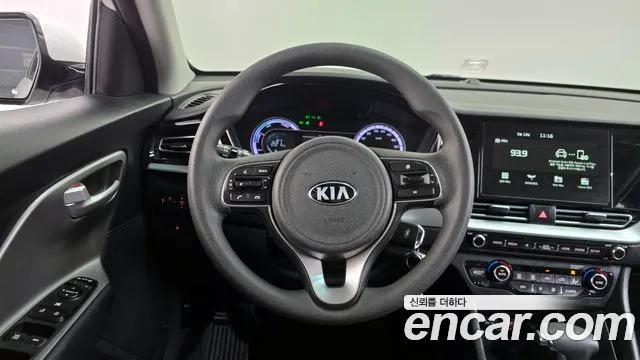 2021 Kia The New Niro 1.6 HEV Sold VIN KNACA81CGMA485796 – side profile 2021 Kia The New Niro 1.6 HEV Sold VIN KNACA81CGMA485796 – side profile