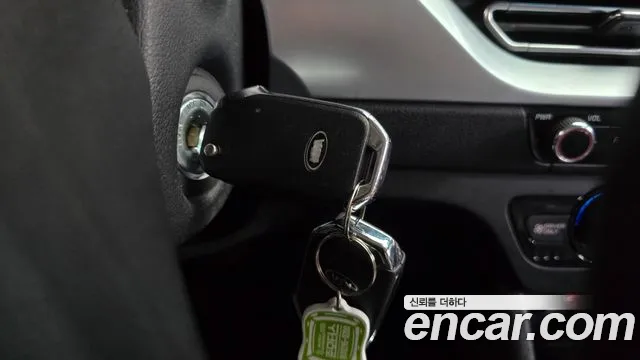 2021 Kia The New Niro 1.6 HEV Sold VIN KNACA81CGMA485796 – trunk area 2021 Kia The New Niro 1.6 HEV Sold VIN KNACA81CGMA485796 – trunk area