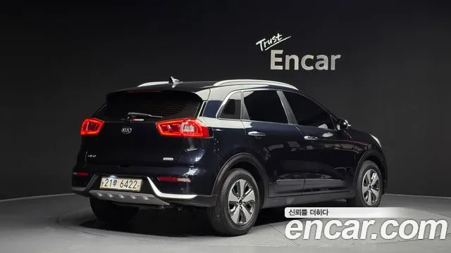 2017 Kia Niro Prestige Sold VIN KNACB81CGHA074560 – interior seats
