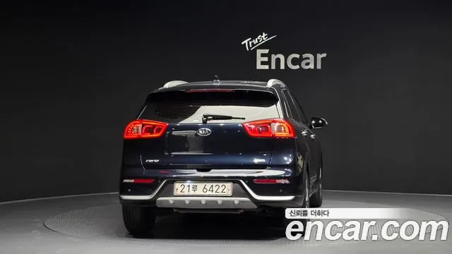 2017 Kia Niro Prestige Sold VIN KNACB81CGHA074560 – photo 19