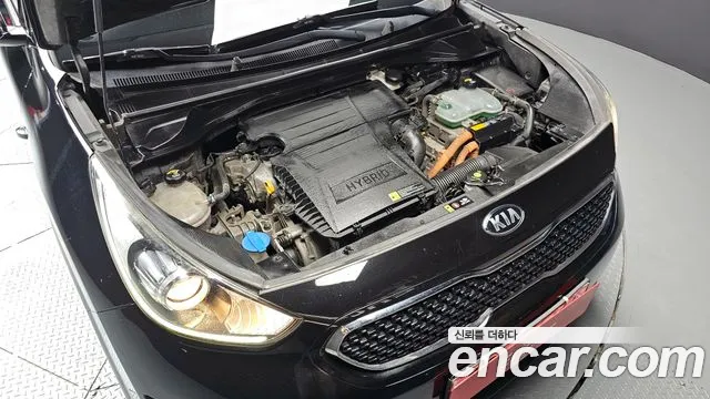 2018 Kia Niro Prestige VIN KNACB81CGJA128133