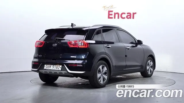 2018 Kia Niro Prestige Sold VIN KNACB81CGJA146566 – photo 11