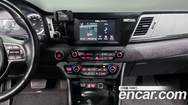 2019 Kia Niro Prestige Sold VIN KNACB81CGKA274536 – engine bay