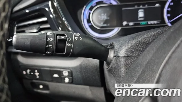 2020 Kia The New Niro 1.6 HEV Sold VIN KNACB81CGLA312432 – photo 13 2020 Kia The New Niro 1.6 HEV Sold VIN KNACB81CGLA312432 – photo 13