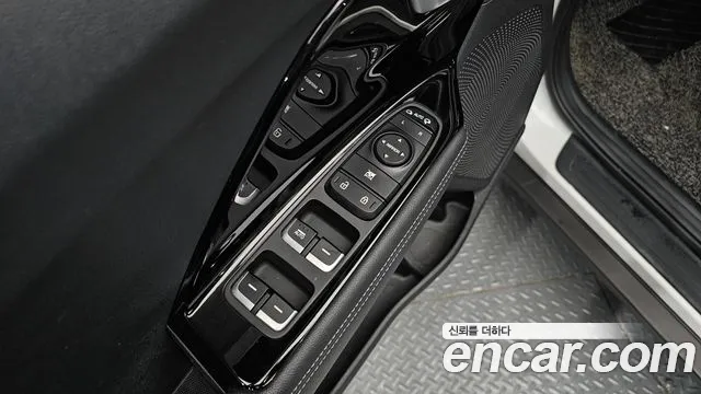 2020 Kia The New Niro 1.6 HEV Sold VIN KNACB81CGLA312432 – photo 20 2020 Kia The New Niro 1.6 HEV Sold VIN KNACB81CGLA312432 – photo 20