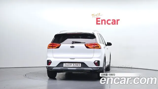 2021 Kia The New Niro 1.6 HEV Sold VIN KNACB81CGMA458375 – photo 13