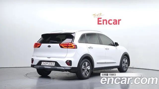 2021 Kia The New Niro 1.6 HEV Sold VIN KNACB81CGMA458375 – photo 15