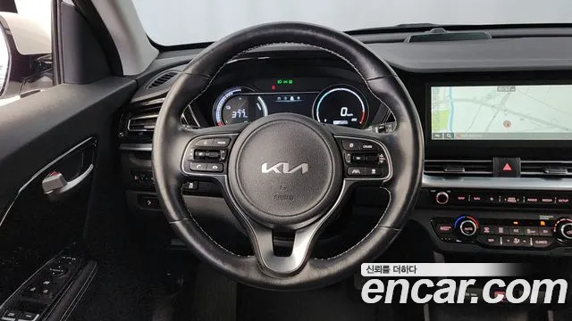 2022 Kia Niro Ev Prestige Sold VIN KNACB81GFNA121094 – front exterior 2022 Kia Niro Ev Prestige Sold VIN KNACB81GFNA121094 – front exterior