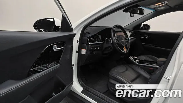 2022 Kia Niro EV Prestige Sold VIN KNACB81GFNA121790 – odometer reading 2022 Kia Niro EV Prestige Sold VIN KNACB81GFNA121790 – odometer reading