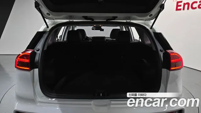 2022 Kia Niro EV Prestige Sold VIN KNACB81GFNA121790 – photo 33 2022 Kia Niro EV Prestige Sold VIN KNACB81GFNA121790 – photo 33
