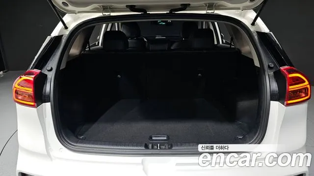 2022 Kia Niro EV Prestige Sold VIN KNACB81GFNA124528 – photo 18 2022 Kia Niro EV Prestige Sold VIN KNACB81GFNA124528 – photo 18