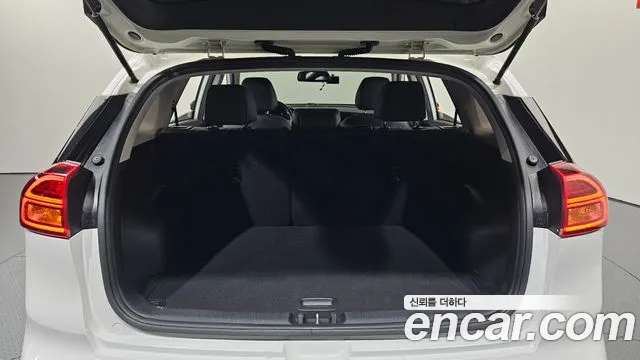2022 Kia Niro EV Prestige Sold VIN KNACB81GFNA124554 – photo 18 2022 Kia Niro EV Prestige Sold VIN KNACB81GFNA124554 – photo 18