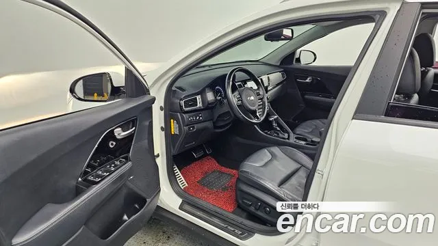 2017 Kia Niro Noblesse Sold VIN KNACC81CGHA018579 – photo 18
