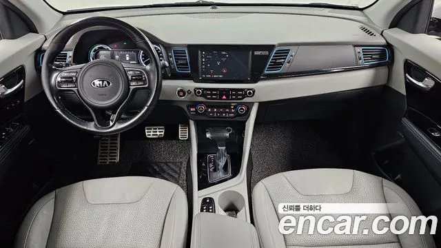 2018 Kia Niro Noblesse Sold VIN KNACC81CGJA096969 – side profile