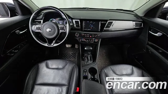 2018 Kia Niro Noblesse Sold VIN KNACC81CGJA140863 – front exterior
