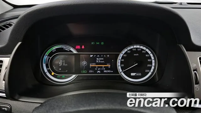 2018 Kia Niro Noblesse Sold VIN KNACC81CGJA175380 – photo 17