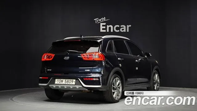 2018 Kia Niro Noblesse Sold VIN KNACC81CGJA175380 – photo 18