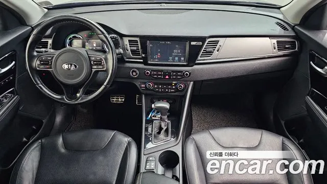 2018 Kia Niro Noblesse Sold VIN KNACC81CGJA197330 – photo 23