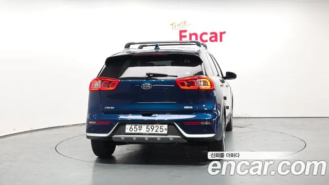 2018 Kia Niro Noblesse Sold VIN KNACC81CGJA241417 – photo 11