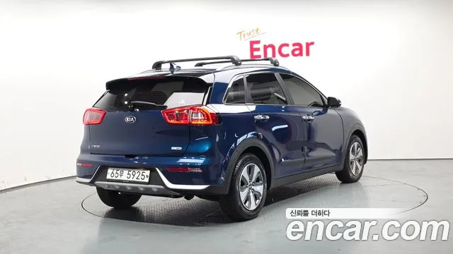 2018 Kia Niro Noblesse Sold VIN KNACC81CGJA241417 – photo 13