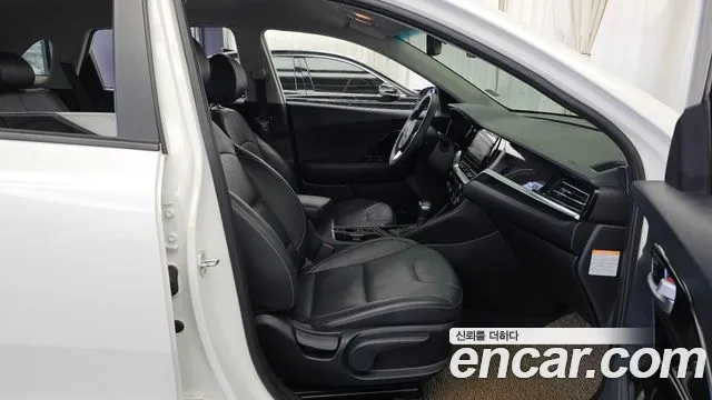 2020 Kia The New Niro 1.6 HEV Sold VIN KNACC81CGLA405040 – photo 11