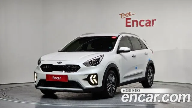 2020 Kia The New Niro 1.6 HEV Sold VIN KNACC81CGLA405040 – photo 15