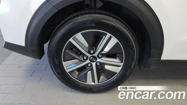 2020 Kia The New Niro 1.6 HEV Sold VIN KNACC81CGLA405040 – photo 18