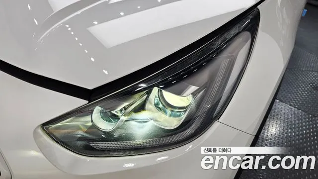 2019 Kia Niro EV Noblesse Sold VIN KNACC81GFKA000719 – photo 17 2019 Kia Niro EV Noblesse Sold VIN KNACC81GFKA000719 – photo 17