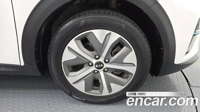 2019 Kia Niro EV Noblesse Sold VIN KNACC81GFKA015145 – photo 12
