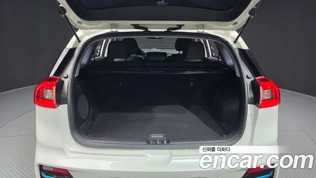 2021 Kia Niro EV Noblesse Sold VIN KNACC81GFMA096020 – odometer reading