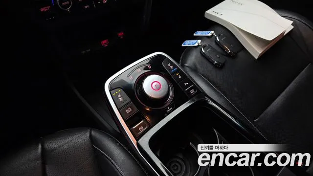 2022 Kia Niro Ev Taxi Sold VIN KNACC81GFNA123486 – front exterior 2022 Kia Niro Ev Taxi Sold VIN KNACC81GFNA123486 – front exterior