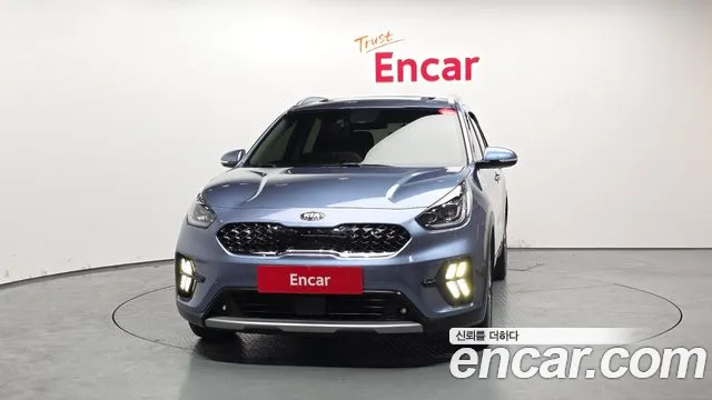 2020 Kia The New Niro 1.6 HEV Sold VIN KNACE81CGLA312062 – exterior detail