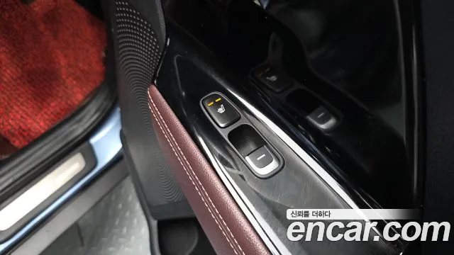 2020 Kia The New Niro 1.6 HEV Sold VIN KNACE81CGLA312062 – trunk area