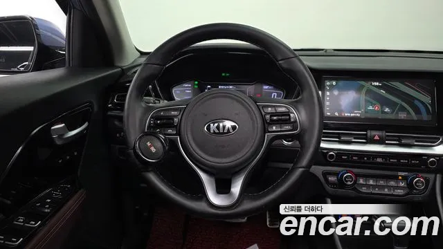 2020 Kia The New Niro 1.6 HEV Sold VIN KNACE81CGLA312062 – photo 14