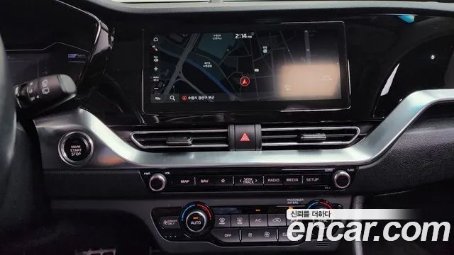 2020 Kia The New Niro 1.6 HEV Sold VIN KNACE81CGLA422549 – dashboard