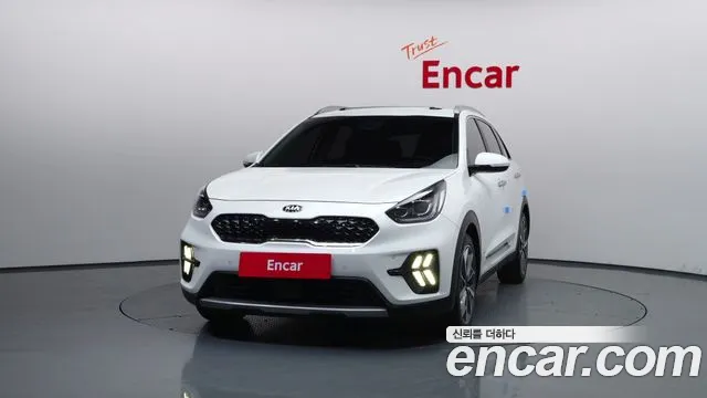 2020 Kia The New Niro 1.6 HEV Sold VIN KNACE81CGLA422549 – photo 14