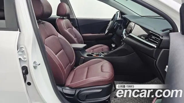 2021 Kia The New Niro 1.6 HEV Sold VIN KNACE81CGMA473588 – photo 18