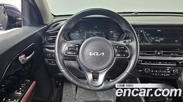 2022 Kia The New Niro 1.6 HEV Sold VIN KNACE81CGNA504014 – photo 16